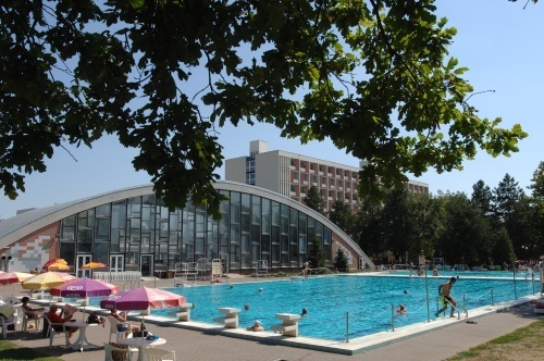 Hunguest Hotels Zrt. Hotel Béke - Kültéri medence