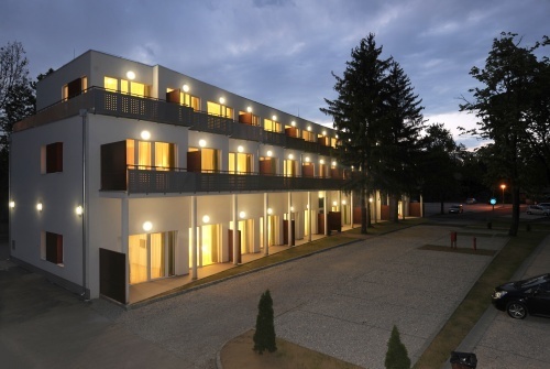 Hunguest Hotels Zrt. Hotel Béke - Apartmanház