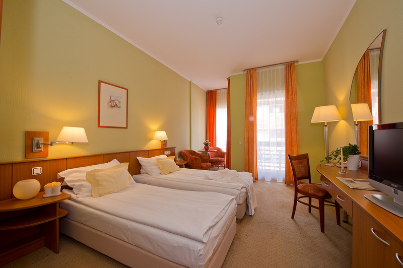 Aquarell Hotel - Erkélyes szoba