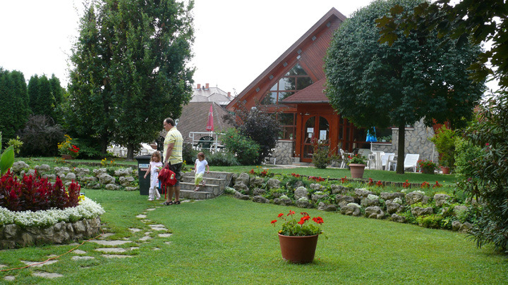 Hotel Ágnes - Hévíz - kert