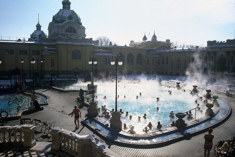 Széchenyi Gyógyfürdő Budapesten - külső medence