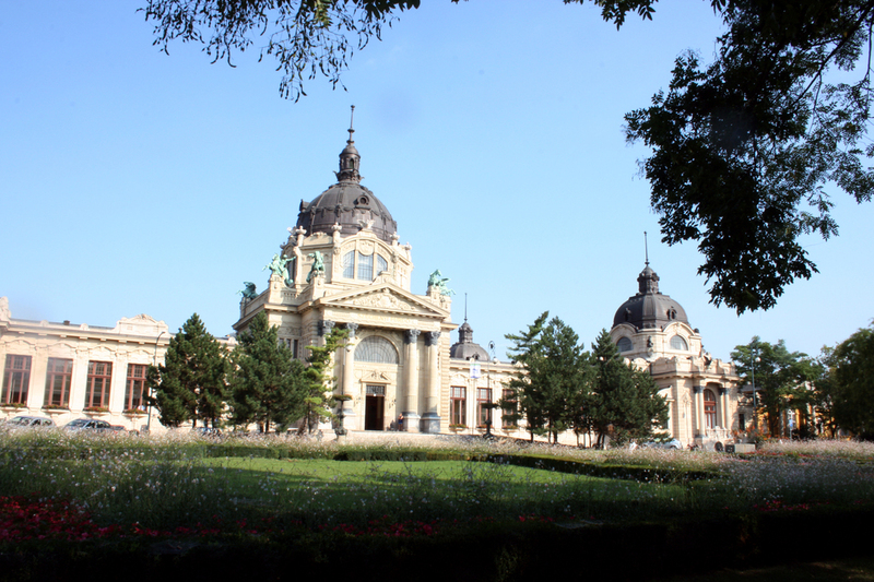 Széchenyi Gyógyfürdő Budapesten - gyógyfürdő