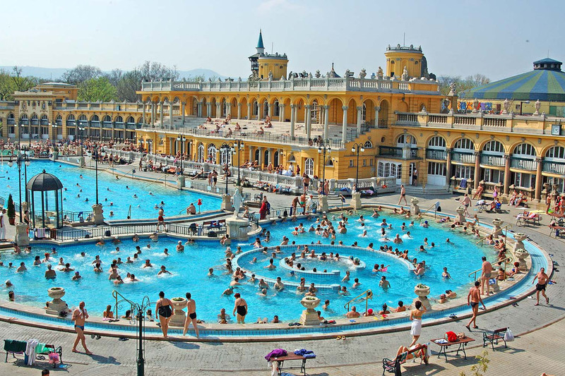 Széchenyi Gyógyfürdő Budapesten - strand