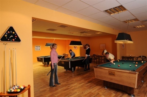 Hunguest Hotel Flóra Gyógyszálló és Gyógyfürdő Egerben - biliárd szoba