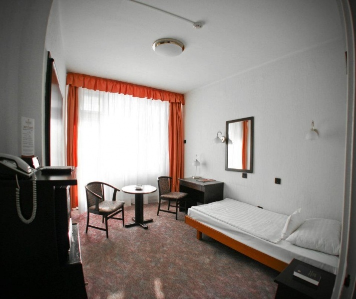 Hunguest Hotel Nagyerdő Debrecenben - szoba