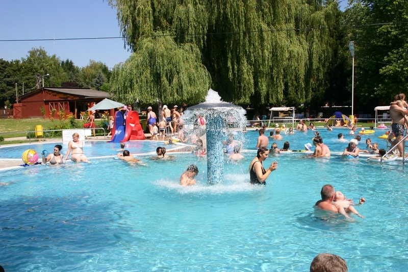 Igali Gyógyfürdő - strand