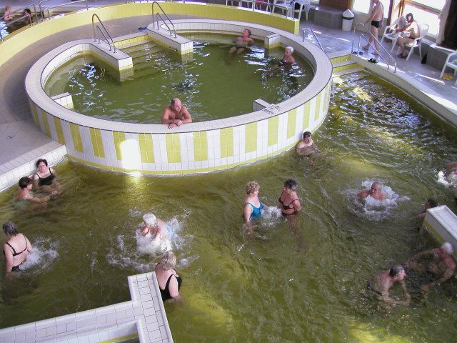 Gyógyfürdő Tiszaújváros