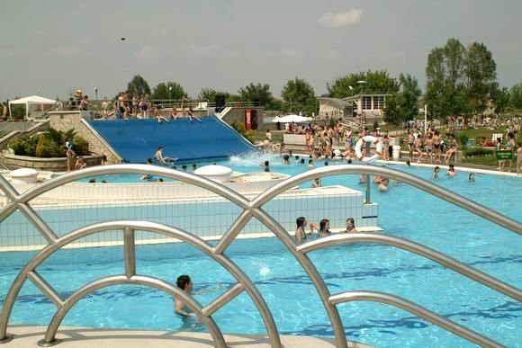 Gyógyfürdő Tiszaújváros