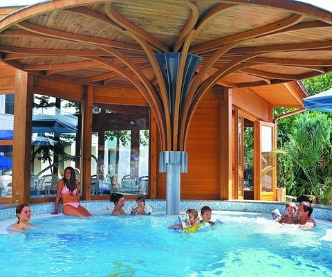 Naturmed Hotel Carbona Superior Hévízen - medence