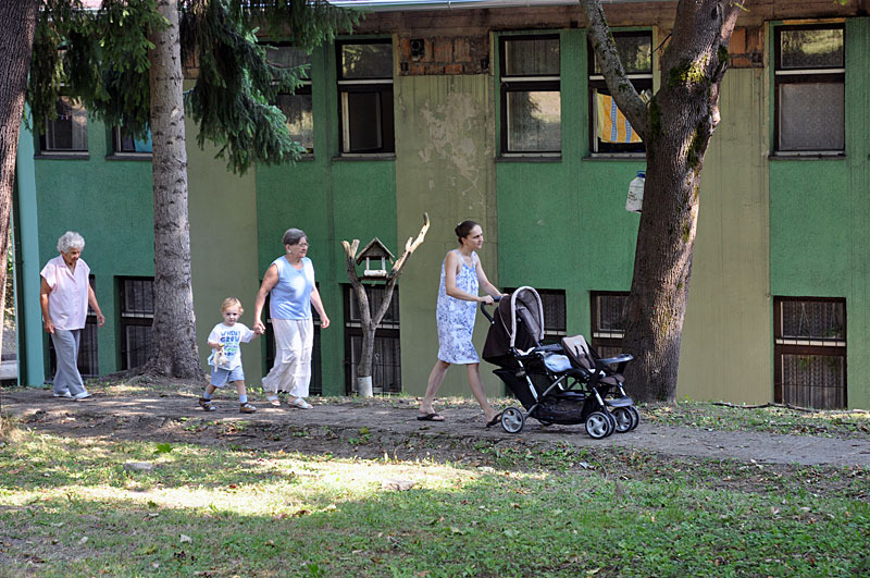 Bányászati Utókezelő és Éjjeli Szanatórium Sikondán - park