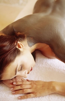 Danubius Health Spa Resort Margitsziget**** Superior Budapesten - iszappakolás