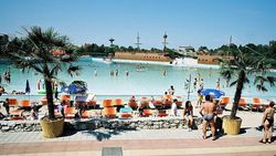 A termalfurdo.hu által szervezett versenyen fürdők három kategóriában versenyeztek egymással 2015. június 4. és szeptember 30 között. Mindhárom kategóriában a legtöbb szavazatot szerző fürdő nyert. Kattintson az eredményekért!  