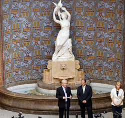 A tervek szerint mintegy tizenötmilliárd forintot fordítanak a Budapest Gyógyfürdői és Hévizei Zrt. létesítményeinek felújítására, korszerűsítésére és bővítésére a következő években – mondta Tarlós István főpolgármester. A tervek szerint fejlesztik majd a Szent Gellért Gyógyfürdőt és Uszodát, a Palatinus Strandfürdőt, a Paskál Strandfürdőt, a Dagályt, valamint a csillaghegyi és a pesterzsébeti strandot. 