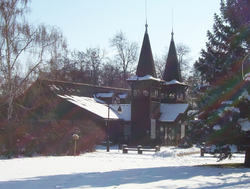 Magyarország termálfürdőivel és Budapest nevezetességeivel van jelen a Linzben tartott nemzetközi turisztikai vásáron, ahol első ízben díszvendég.  