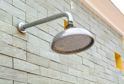 Hosszú volt, de vége a nyárnak. Kattintson, ha érdekli, meddig keresheti fel a budapesti  strandokat, és ne feledje: a gyógyfürdők egész évben várják.  