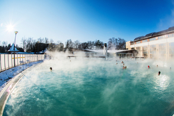 A mostani hideg időben különösen csábító a szaunázás, főleg ha valami szokatlan is van benne. Ha január 9-én Harkányban járnak, semmiképpen ne hagyják ki a különlegesnek ígérkező eseményt! 