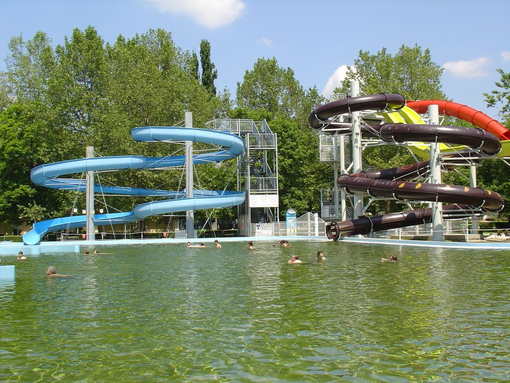 2020-ra megújul a szolnoki fürdő