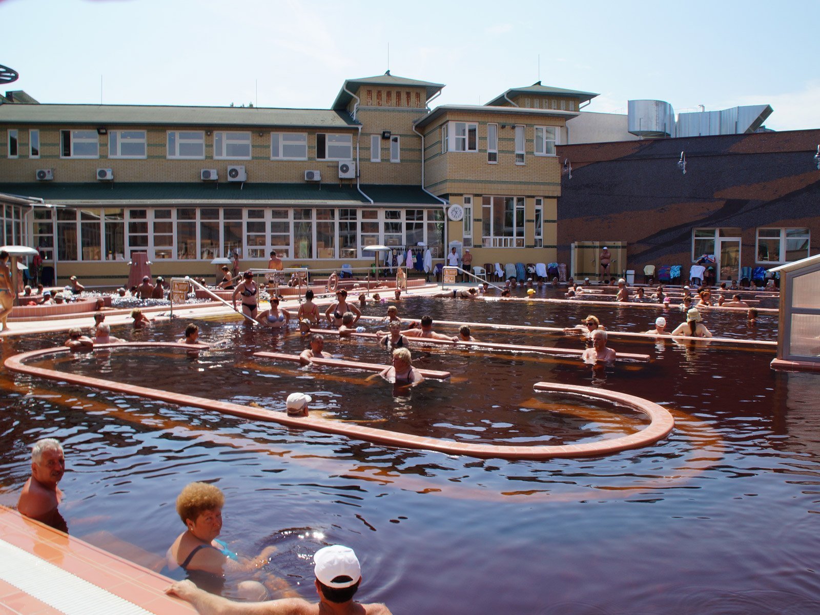 167 ezer szavazat érkezett Az Év fürdője versenyben